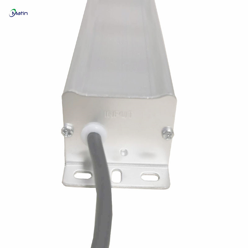 OEM ODM konstantpinge juhitud juht 12v 150w püsikurve kõrge kvaliteediga juhi juhitud toiteallikas